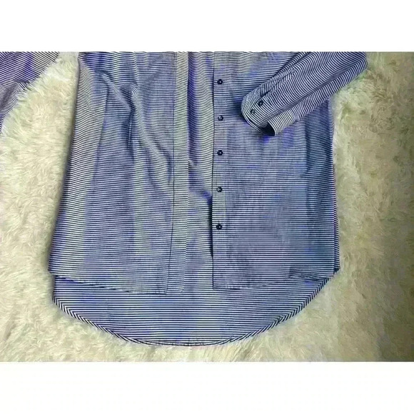 Soft Surroundings cold shoulder button down collared tunic. Size M. - Picture 2 of 6